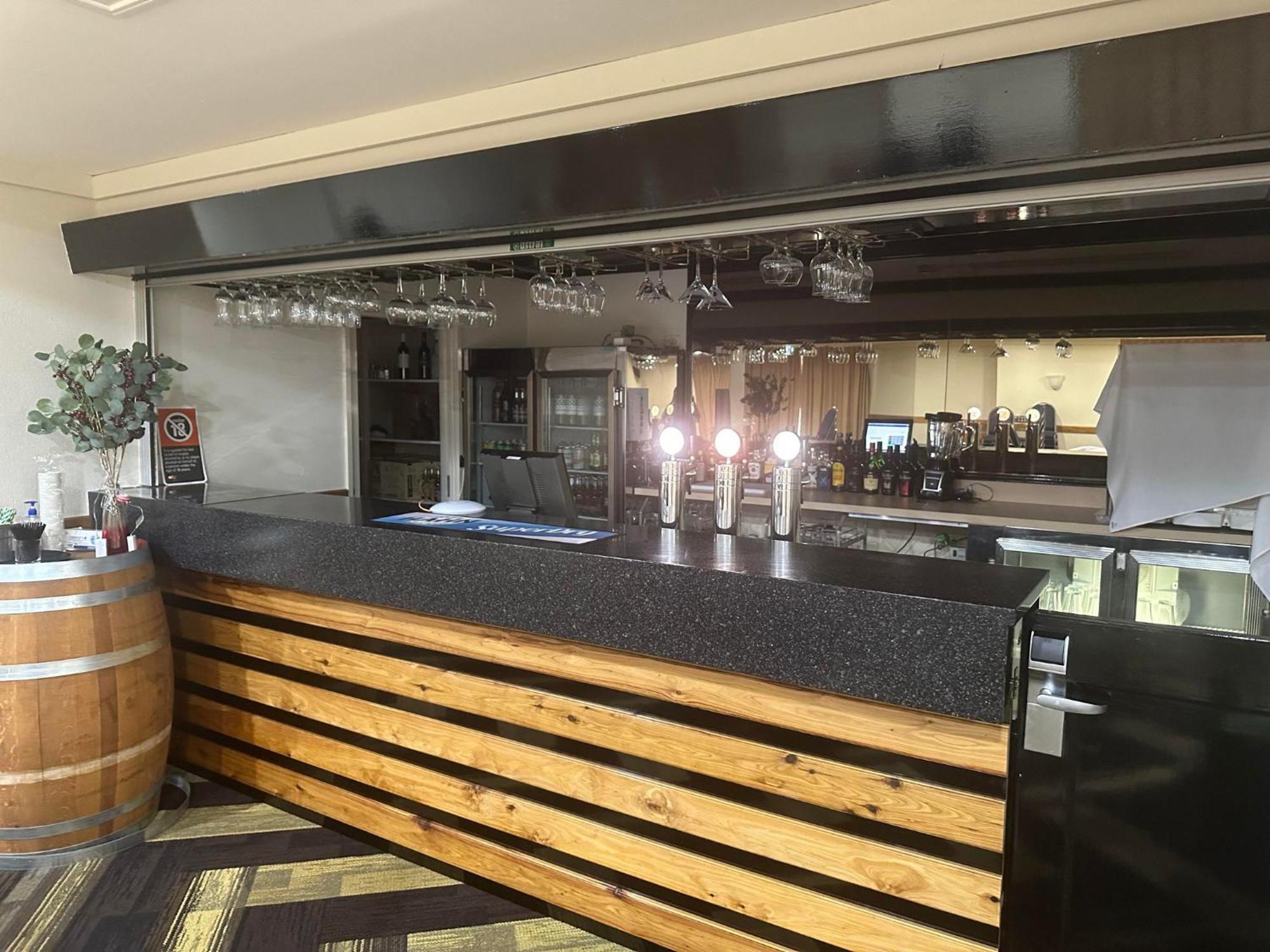 Ibis Styles Orange Hotel ภายนอก รูปภาพ