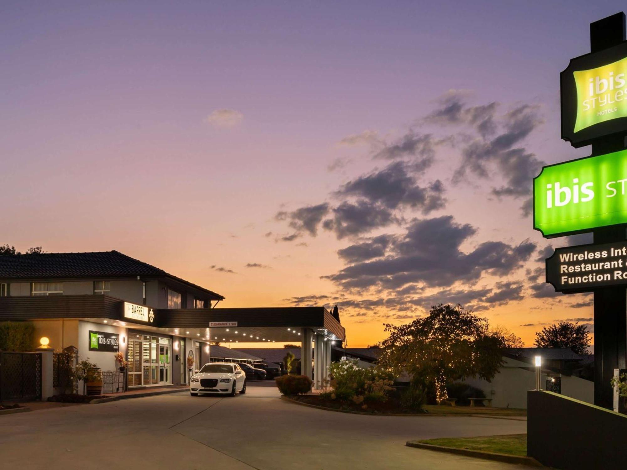 Ibis Styles Orange Hotel ภายนอก รูปภาพ